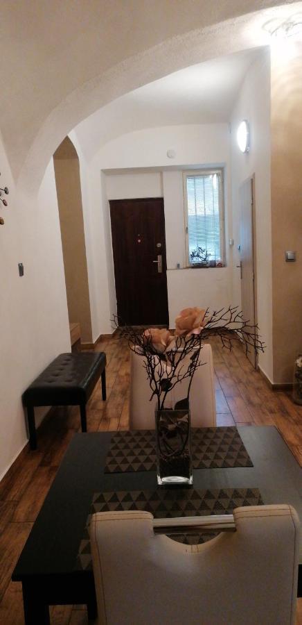 Apartament Jakubska 676 *